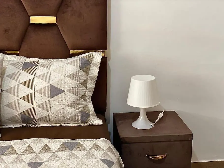 Appartement De Luxe En Face La Gare A Gueliz Marrakech Марракеш Марокко