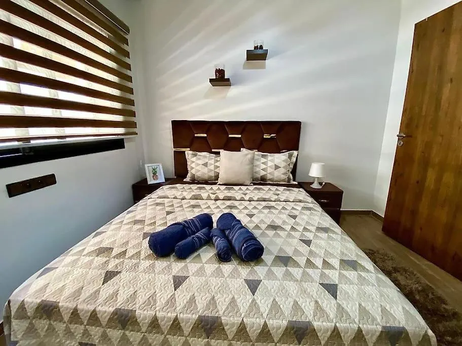 Appartement De Luxe En Face La Gare A Gueliz Marrakech Марракеш Апартаменты